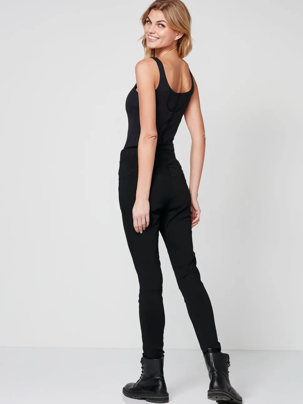 FOX top
