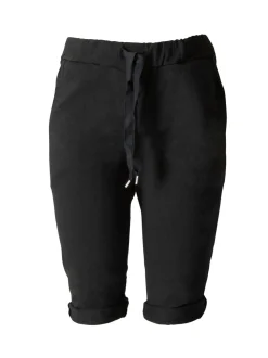 Uta Capri Shorts