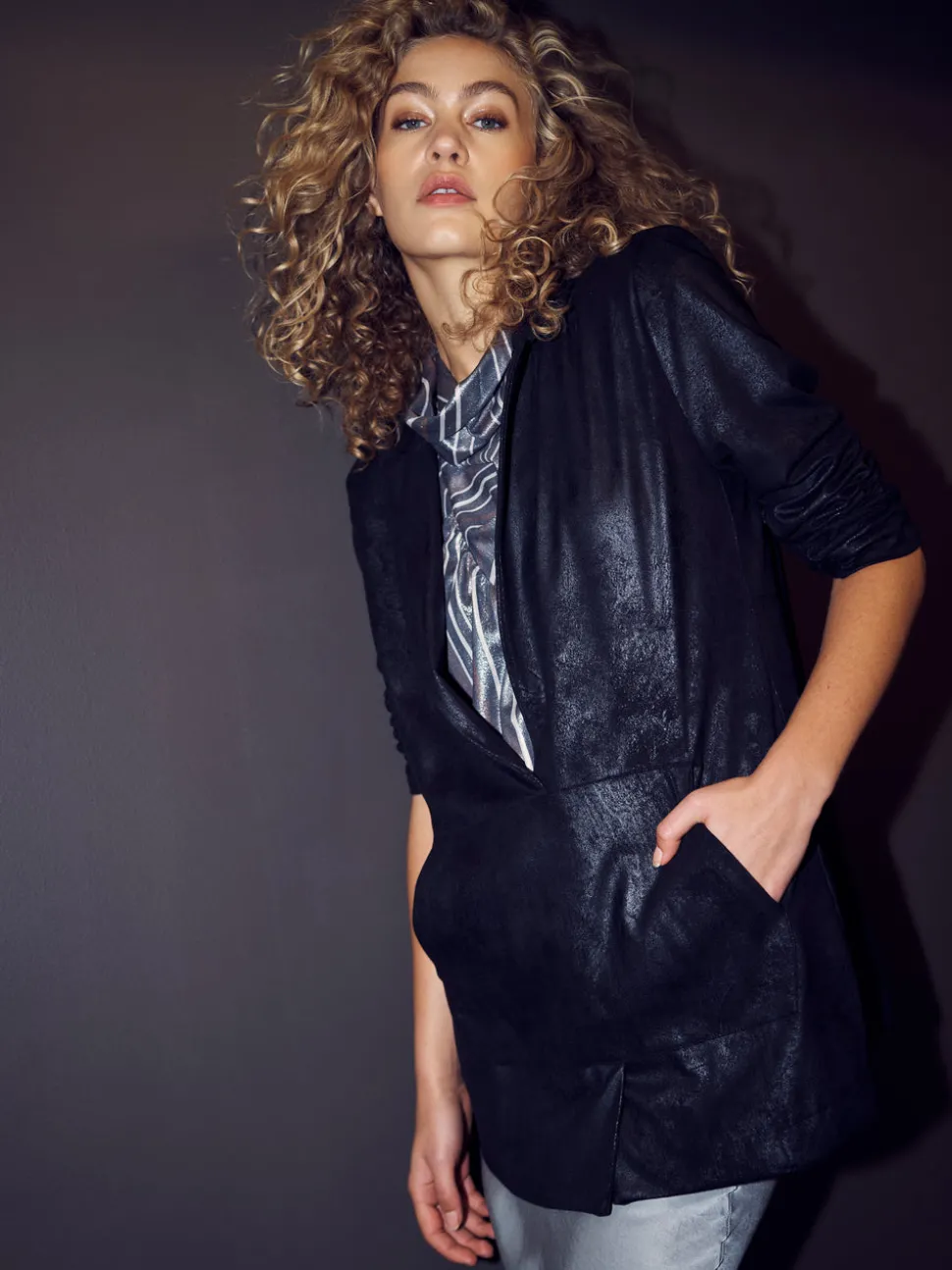 VANIKA blazer