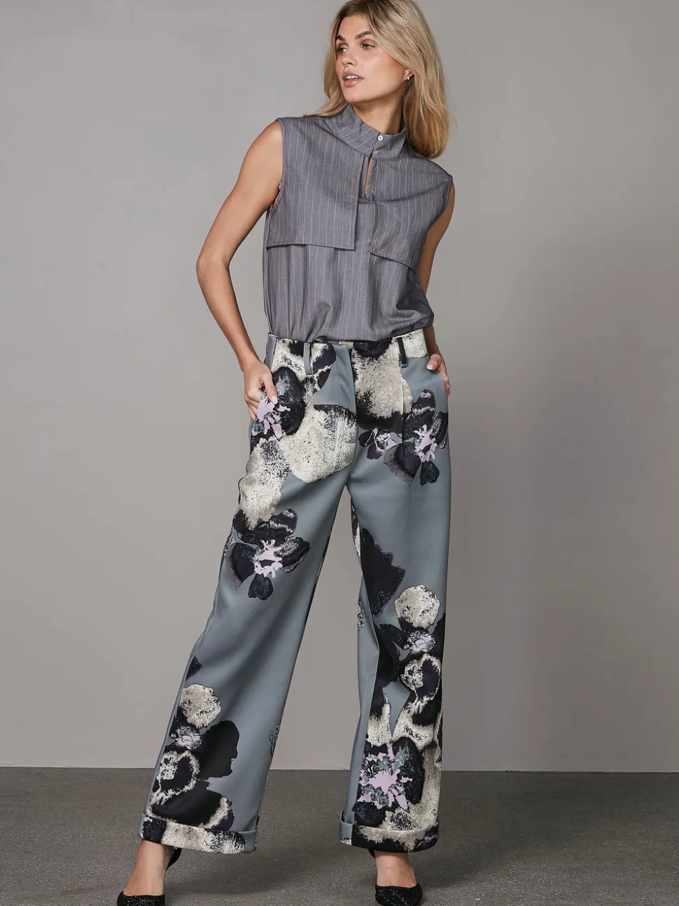 YANNA top