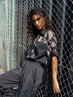 YDUN shirt