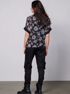 YDUN shirt