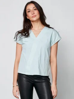 YELDA t-shirt