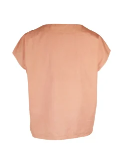 YELDA t-shirt