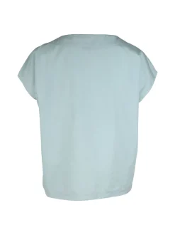 YELDA t-shirt