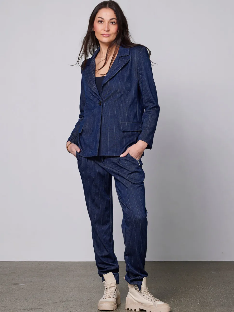 YNN blazer