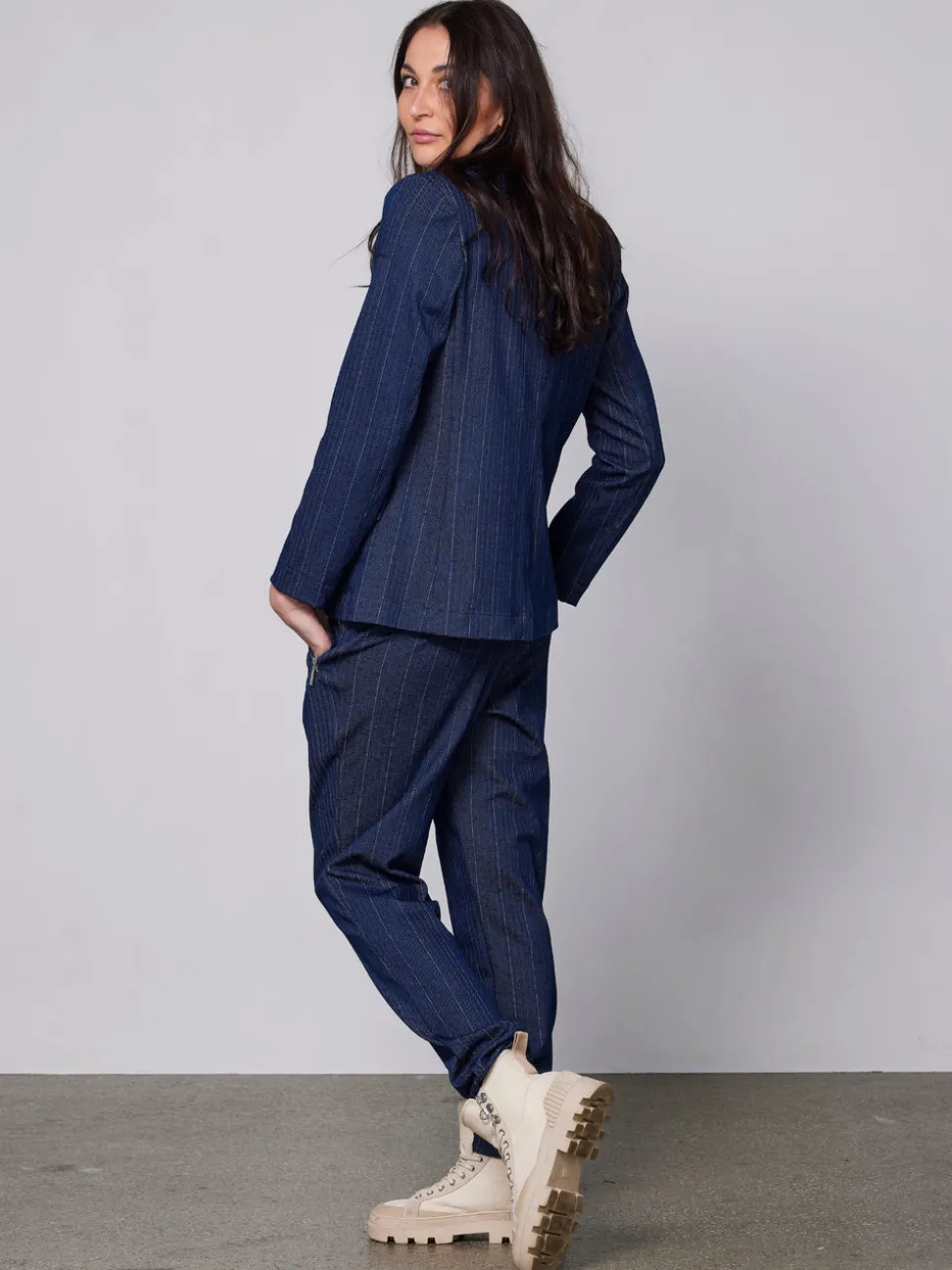 YNN blazer